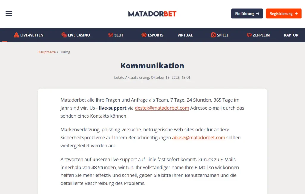 Kontaktseite des Anbieters mit Hinweisen auf E-Mail und Kundenchat